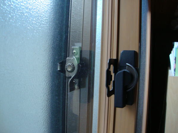 二重窓にするDIY